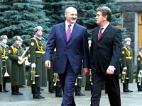 Лукашенко и Ющенко: Решив проблему границы, можно строить дорогу