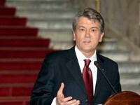 Ющенко: я регулярно приглашаю Медведева, а Россия не реагирует