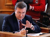 Янукович заметил резкое падение доходов украинцев