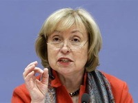 Германия обяжет иммигрантов подписывать "контракты об интеграции"
