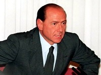 Берлускони пообещал придушить авторов телесериала "Спрут"