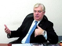 У желающих встретиться с Ющенко отобрали ножи и электрошокер У желающих встретиться с Ющенко отобрали ножи и электрошокер