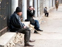 Кого считают бедным в Беларуси и Европе