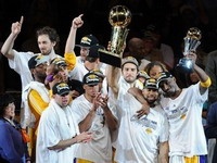 "Лос-Анджелес Лейкерс" стали чемпионами НБА