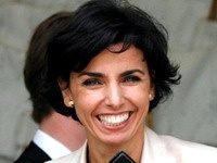 Экс-министр юстиции Франции в телеэфире перепутала оральный секс с инфляцией