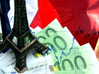 Аналитик: Экономика Франции все сильнее "выбивается из сил"