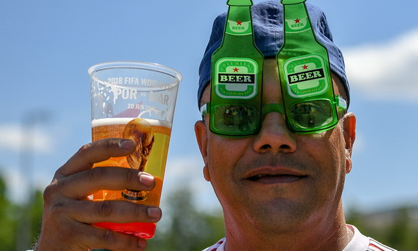 На стадионах ЧМ-2022 по футболу запретили пиво