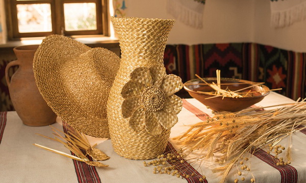Белорусское соломоплетение внесли в список объектов нематериального наследия ЮНЕСКО