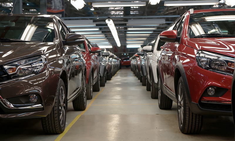 Автомобили с российскими номерами нужно вывезти из Финляндии