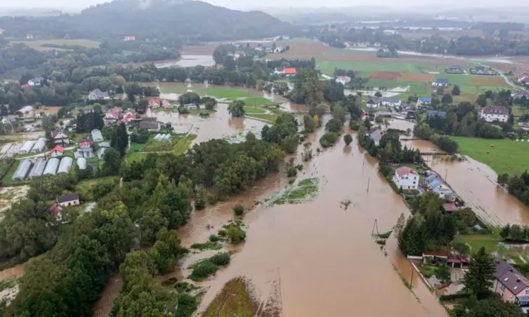 На Центральную Европу обрушился катастрофический шторм