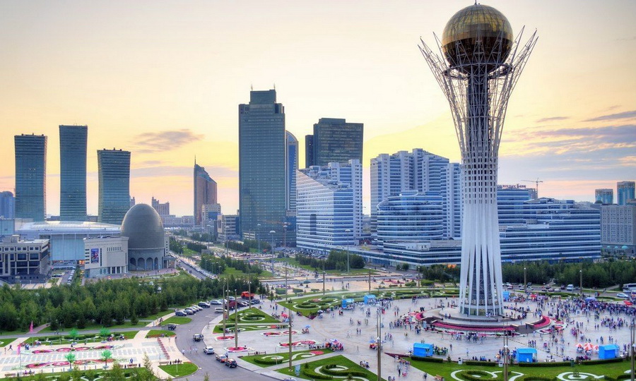 Мужчину выдворили из Казахстана из-за двойного гражданства